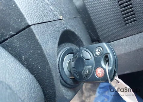 2009 Ford Escape Xlt z USA, uszkodzony, nr VIN 1FMCU93799KA86713